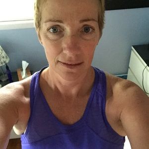 Meet your Posher, Dena